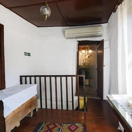 Nikbin Yamac Otel 3*