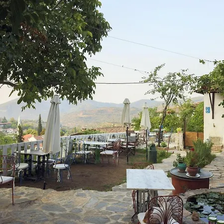 Nikbin Yamac Otel Selçuk