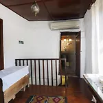 Nikbin Yamac מלון 3*