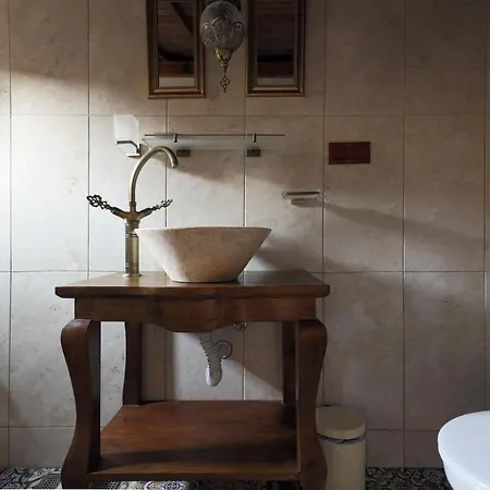 Отель Nikbin Yamac 3*