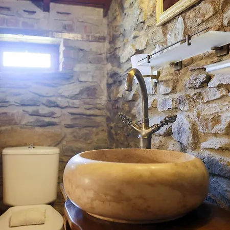 Nikbin Yamac Отель