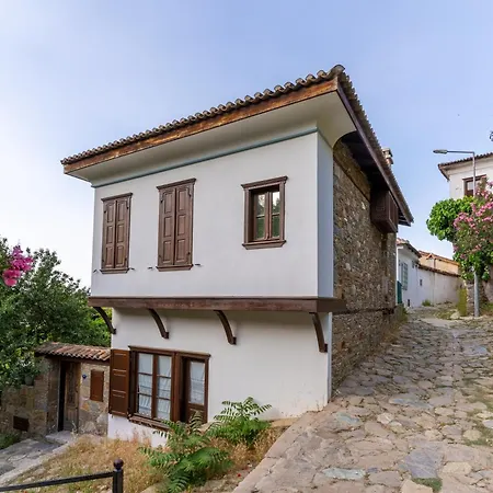 Nikbin Yamac Отель