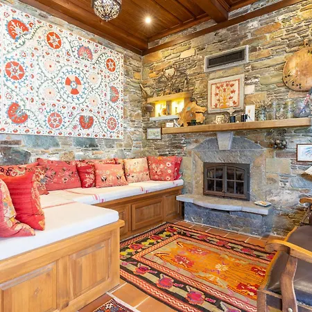 Nikbin Yamac 3* Сельчук